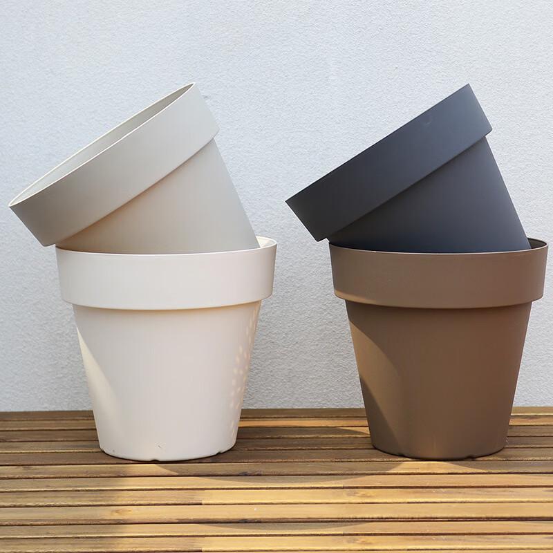 Nordic Eco-Friendly Self-Watering Planter with Tray