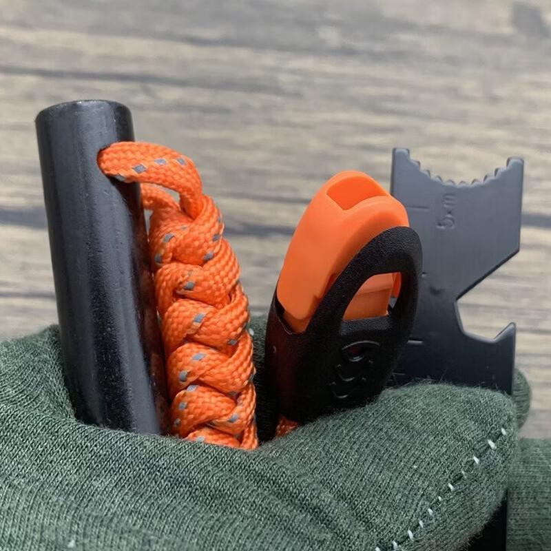 Zhi Shi Outdoor-Überlebens-Paracord-Pfeife Feuerzeug