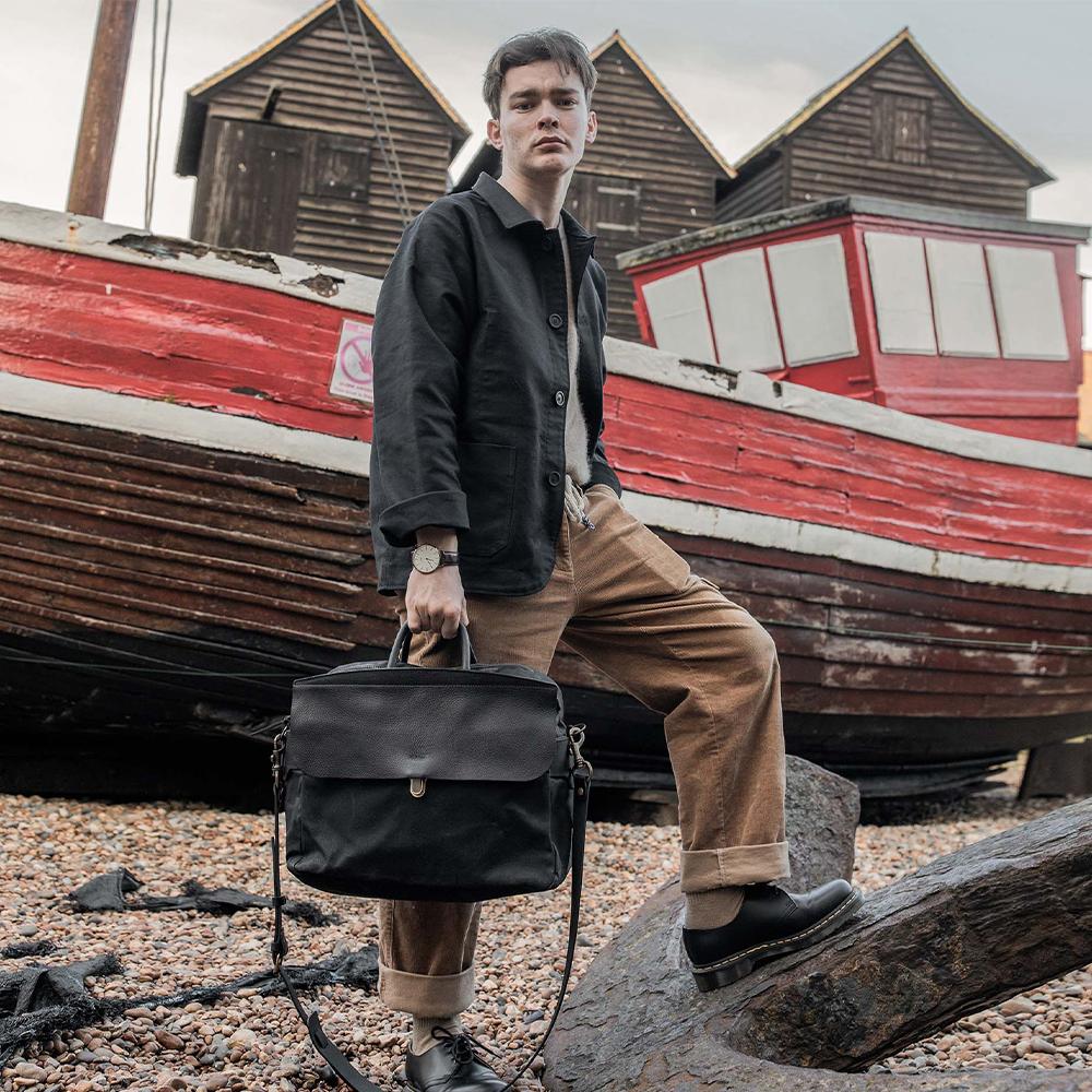 Bleudechauffe Zepho Solo Briefcase Waxed Canvas - Noir Black
