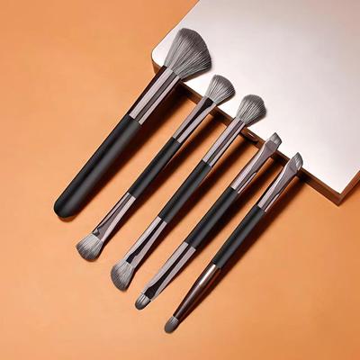Accessori e strumenti per il trucco – Pennelli per trucco