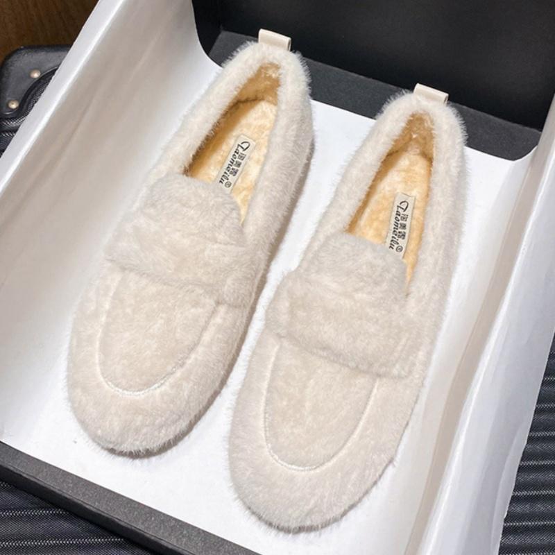 Fashion 2025 Winter New Lady Flat Outside Wearing Warm Cotton Shoes Comfy Velvet Lazy Loafers Thick Soled Big Size Shoes Mujer Zapatos