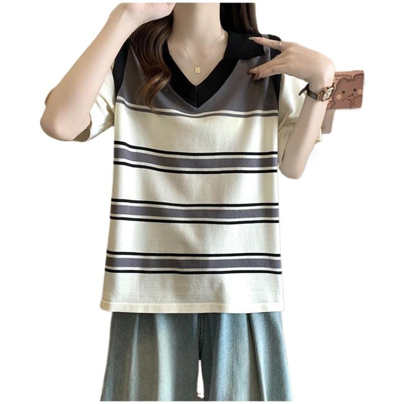 Striped Women's T-shirts Loose V-neck Contrasting Color Woman Short Sleeved Top Summer Casual Fashionable Ladies Pullover New Trend Tees