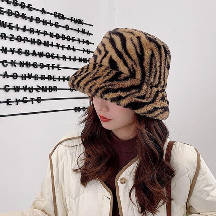 Zebra Grain Ornamented Hats with Flat Top & Wide Brim for Winter Warm Keeping