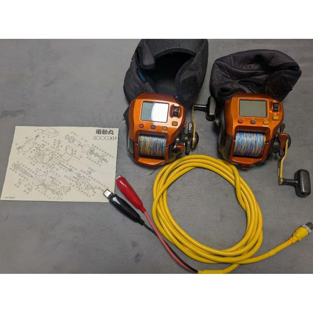Used Shimano electric reel 3000XH 2 units
