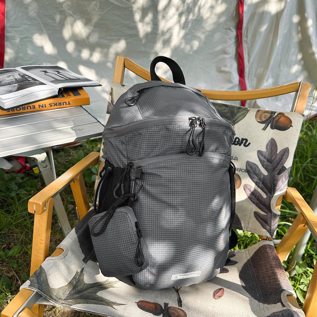 Karo-Rucksack aus Oxford-Gewebe für Damen, leicht, große Kapazität, geeignet für Outdoor-Reisen und Pendeln, einfacher Freizeit-Tra