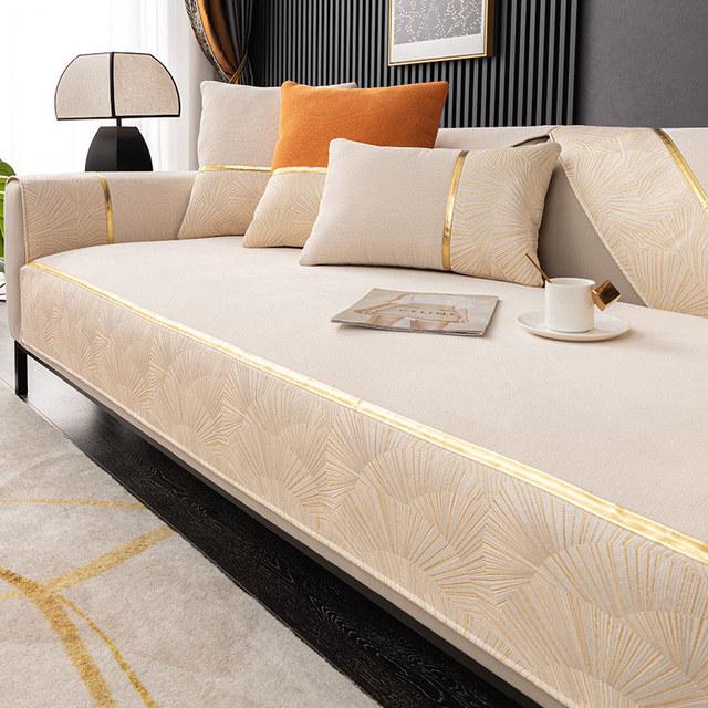 

Скандинавский чехол из синели, чехол для дивана, золотой ремешок, чехол для кресла, защита для мебели, лоскутная подушка для дивана, нескользящая 70x70cm 1pc бежевый