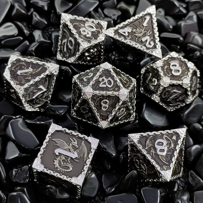 Métal coc dés courants dnd dragons et donjons dés rpg à multiples facettes cthulhu d20 jeu de société
