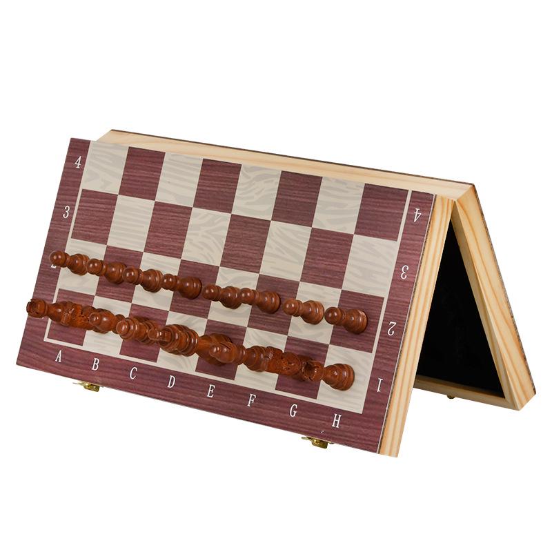 Zhiduo Star Magnetic Solid Wood Chess Set with Folding Board and Black & White Pieces