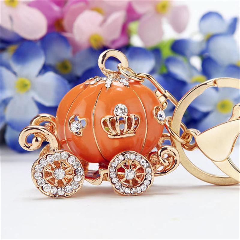 

Fantastic Princess Pumpkin Carriage Keyring Crystal Hallowmas Fairytale Keychain Painted Purse Bag Pendant Car Key Ring Holder помаранчевий