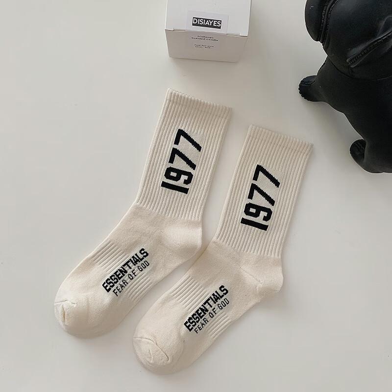 LCsanyp 1977 Letter Mid-Calf Socks - 5 Pair Pack M
