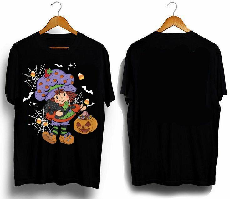 Vintage Strawberry shortcake halloween t-shirt, pumpkin candy cute witch tee Unisex T-Shirt M