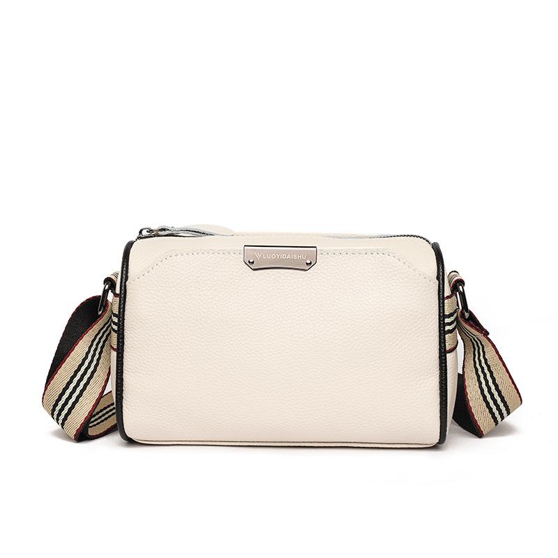 

Leather Niche Bag, Fashionable Cowhide Small Square Bag, Color-blocking Casual Single-shoulder Crossbody Bag белый