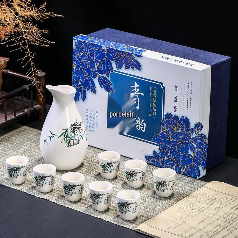 Yinjiu Ceramic Wine Set - Includes 1 Decanter and 6 Cups - Ideal for Events and Gifting