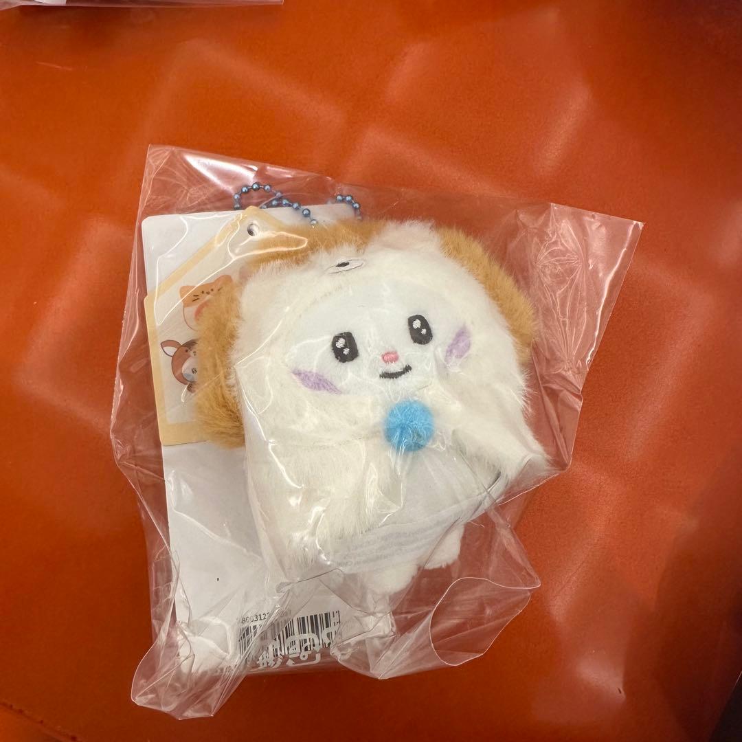 

[USED] Only 1 zeroni fluffy key ring Uni