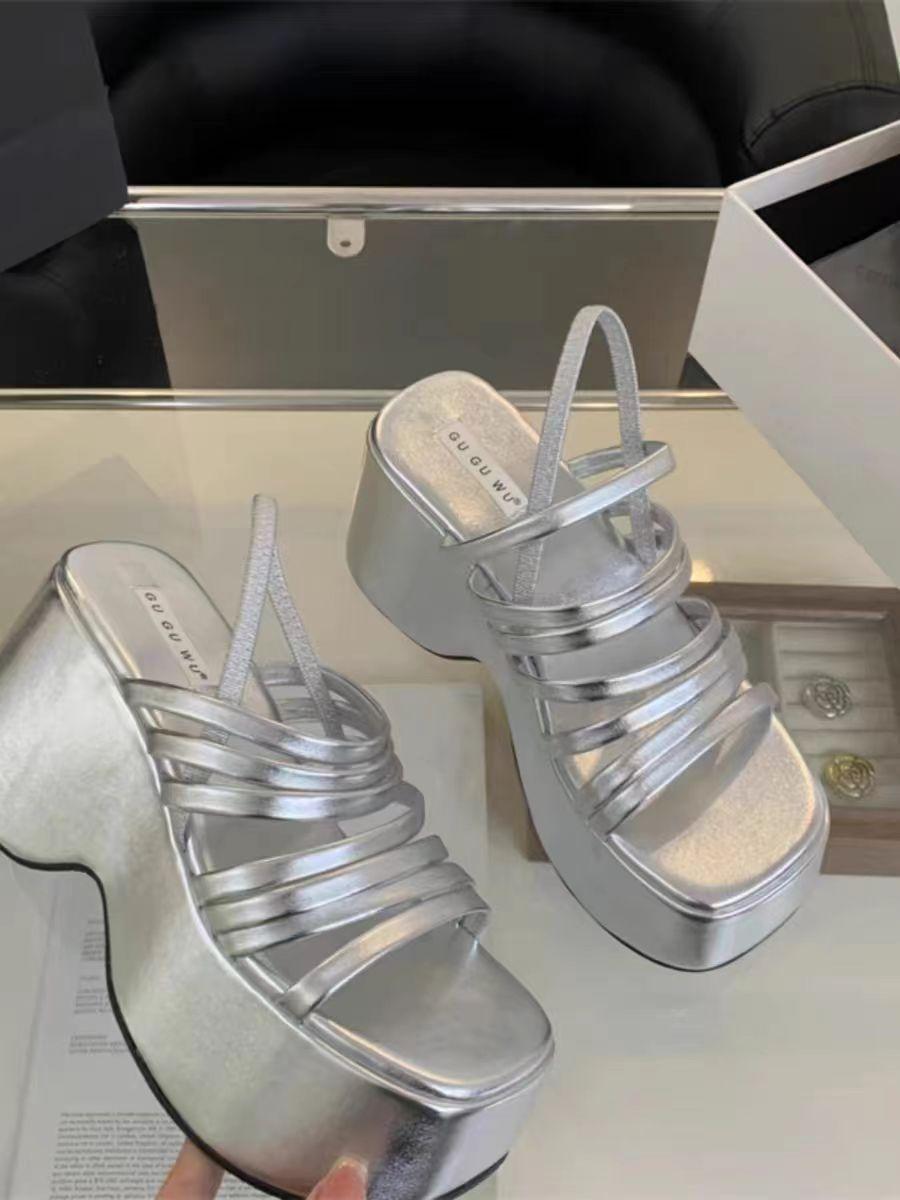 

Fashion Thick Sole Sandals Women 2025 New Summer Soft Sole Elevated Casual Roman Sandals Small Womens Shoes Sandalias Mujer Sandal 35 серебряный