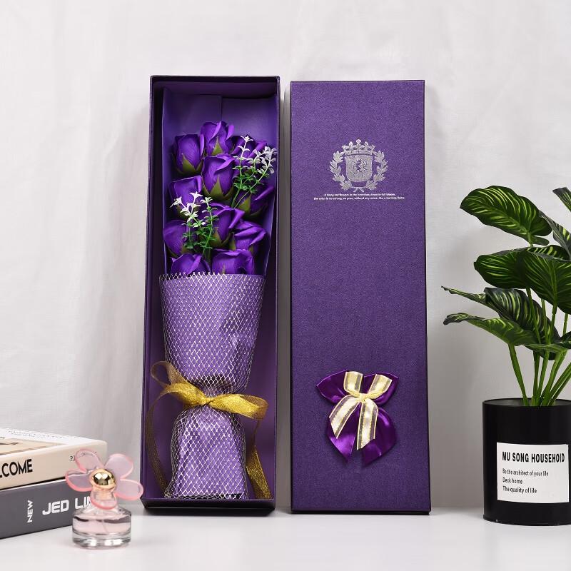 Yajie 11-Flower Soap Bouquet with Small Crown Box