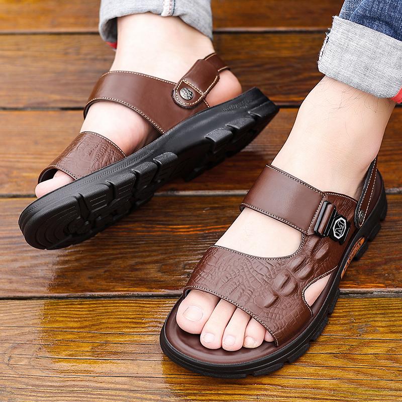 Genuine Leather Men Sandals Black Brown Summer Outdoor Antiskid Casual Sandals Cowhide Beach Shoes Two Uses Men Sandals Slippers