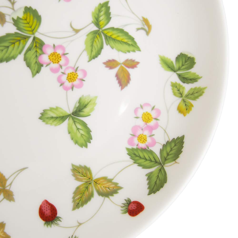 Wedgwood Wild Strawberry Casual Coupe 23cm Plate, [Used]