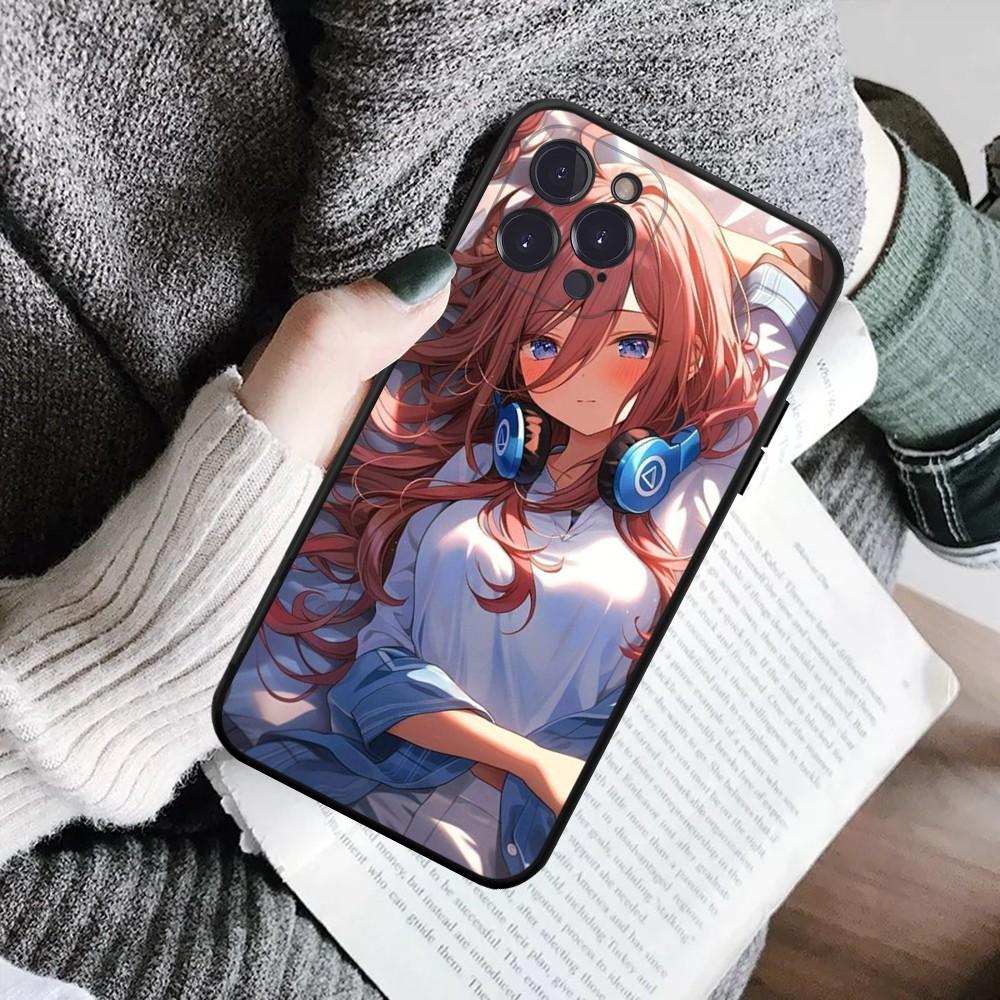 Cartoon Characters Nakano Miku Phone Case For IPhone 16 15 8 7 6 6S Plus X SE XR XS 14 11 12 13 Mini Pro Max Mobile Case
