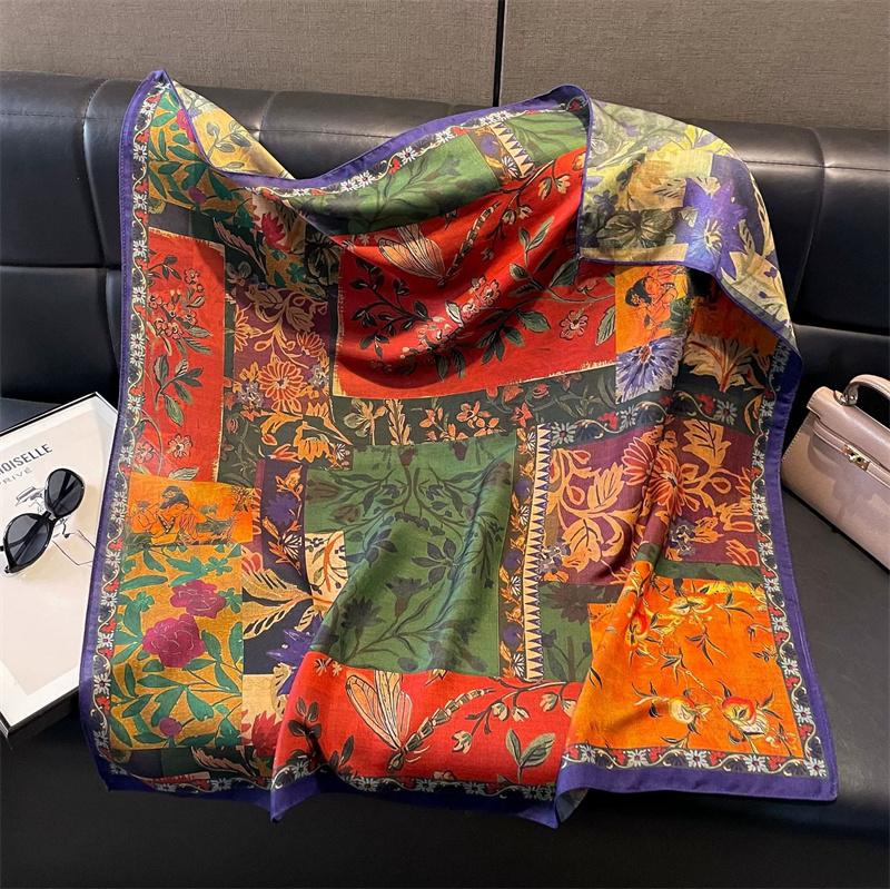 Double-Sided Faux Silk And Wool Printed Scarf For Women Spring And Autumn 90Cm Square Scarf Foulard Bandana Femmel Headscarf