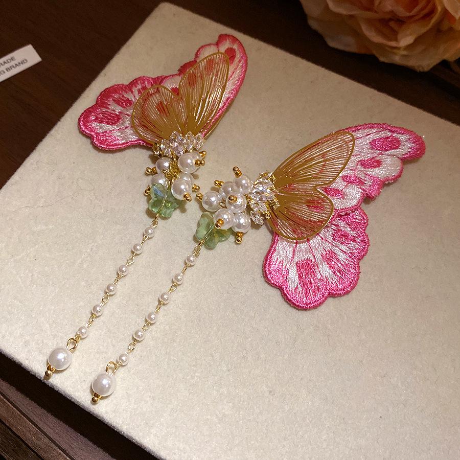 

Silver needle embroidery zircon butterfly pearl fringed earrings holiday style fresh and sweet stud earrings niche high-end earrings