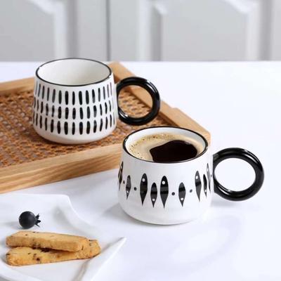 Tazza da Caffè Creativa in Ceramica Bianco Nero Tazza per Coppia Casa Scacchiera Latte Latte Tazza da Caffè Semplice Forniture per il Tè del Pomeriggio Nuovo Regalo