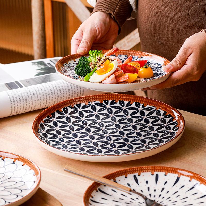 Retro Ceramics Dishes and Plates Fired At High Temperatures Are Suitable for Microwave Ovens and Dishwashers
