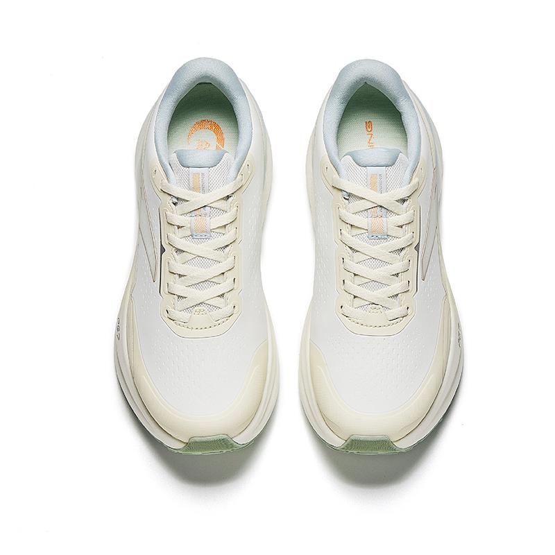 Anta Travel 2.5 Running Shoes Women's Papyrus White 122545545-8