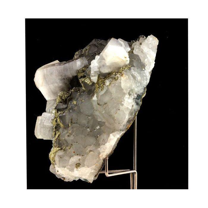 Pierres et Minéraux. Calcite, Pyrite, Fluorite. 1515.5 ct. El Hammam Mine, Meknès, Maroc.