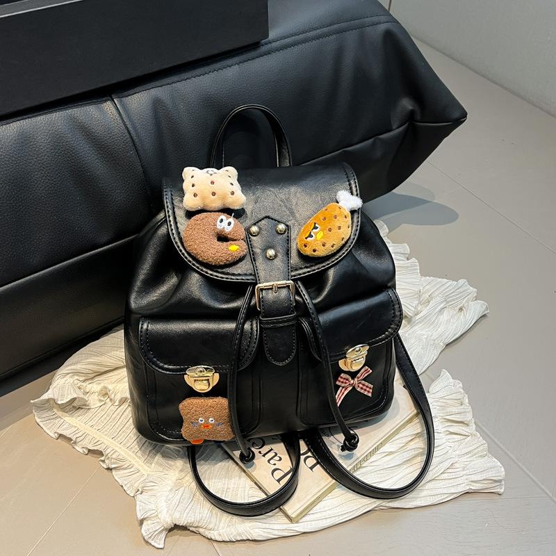 Versatile Foreign Style Fashion Girl Feeling Cute Simple Leisure Student Class 2025 Autumn and Winter Women's Shoulder Bag