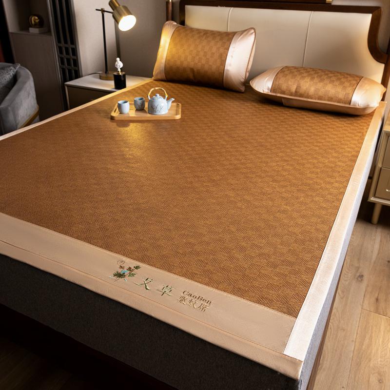 Summer Double-Sided Foldable Rattan and Ice Silk Cooling Mat