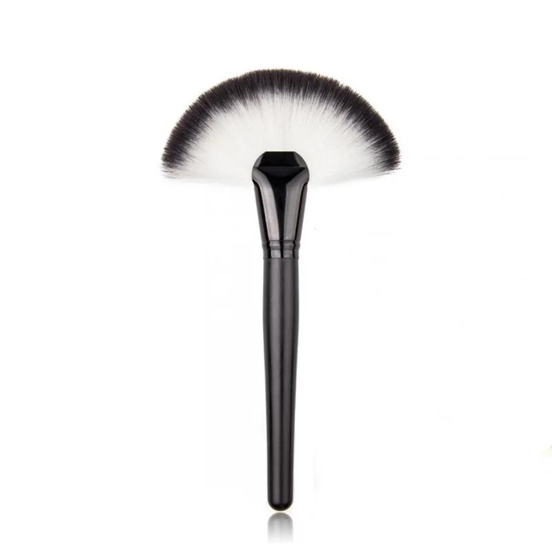 1pcs Large Fan Makeup Brushes Facial Powder Foundation Blusher Concealer Kabuki Brush Cosmetic Tools Pincel Maquiagem