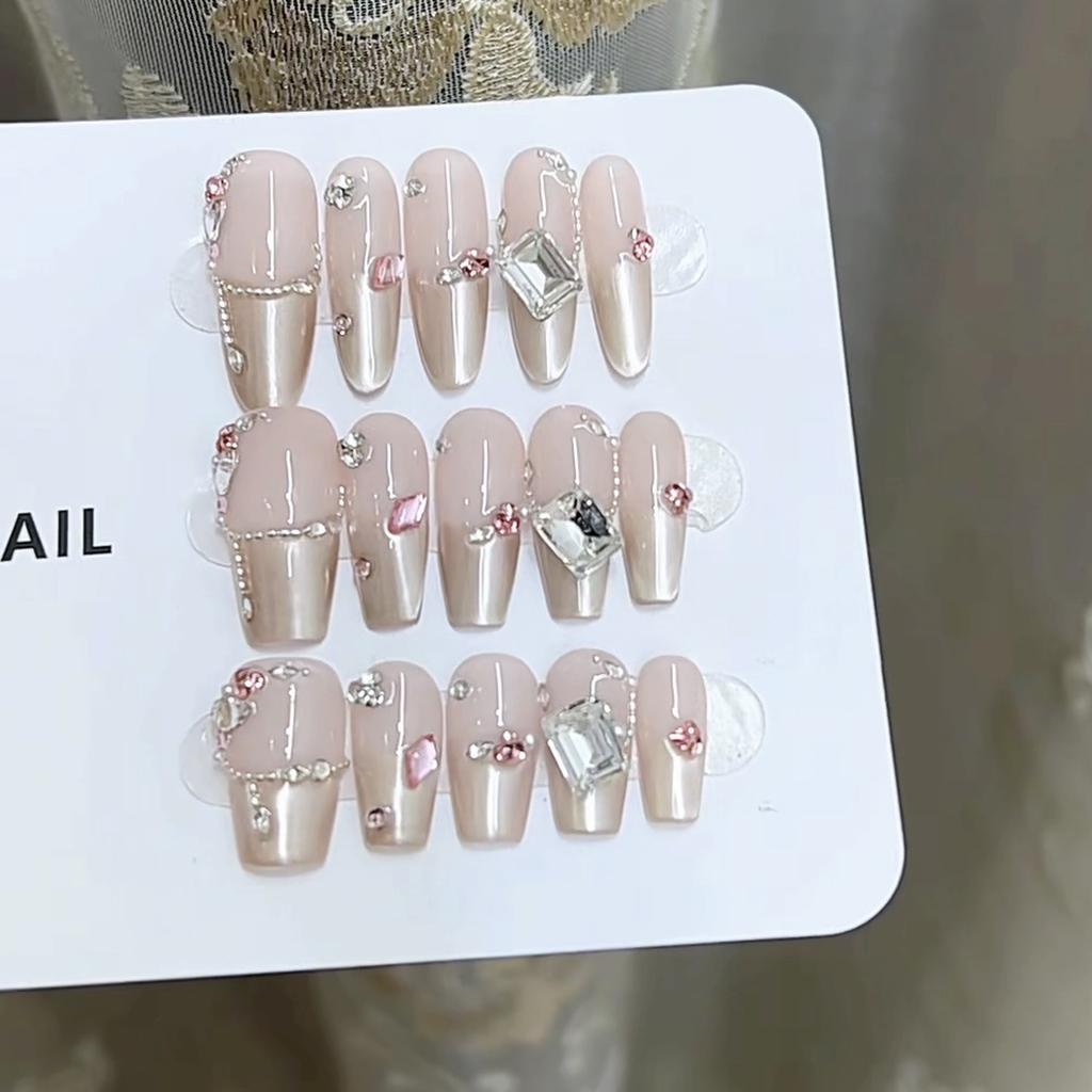 Pure Handmade Phototherapy Nail Art Tea Color Mountain Wild Wear Nail Finished Cat Eye Nail Art Patches Show Whiteness and Temperament