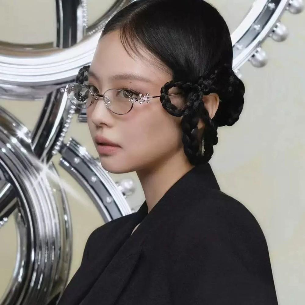 Błyszczące okulary przeciwsłoneczne z cyrkoniami Małe okulary blokujące niebieskie światło Proste owalne damskie okulary Unisex