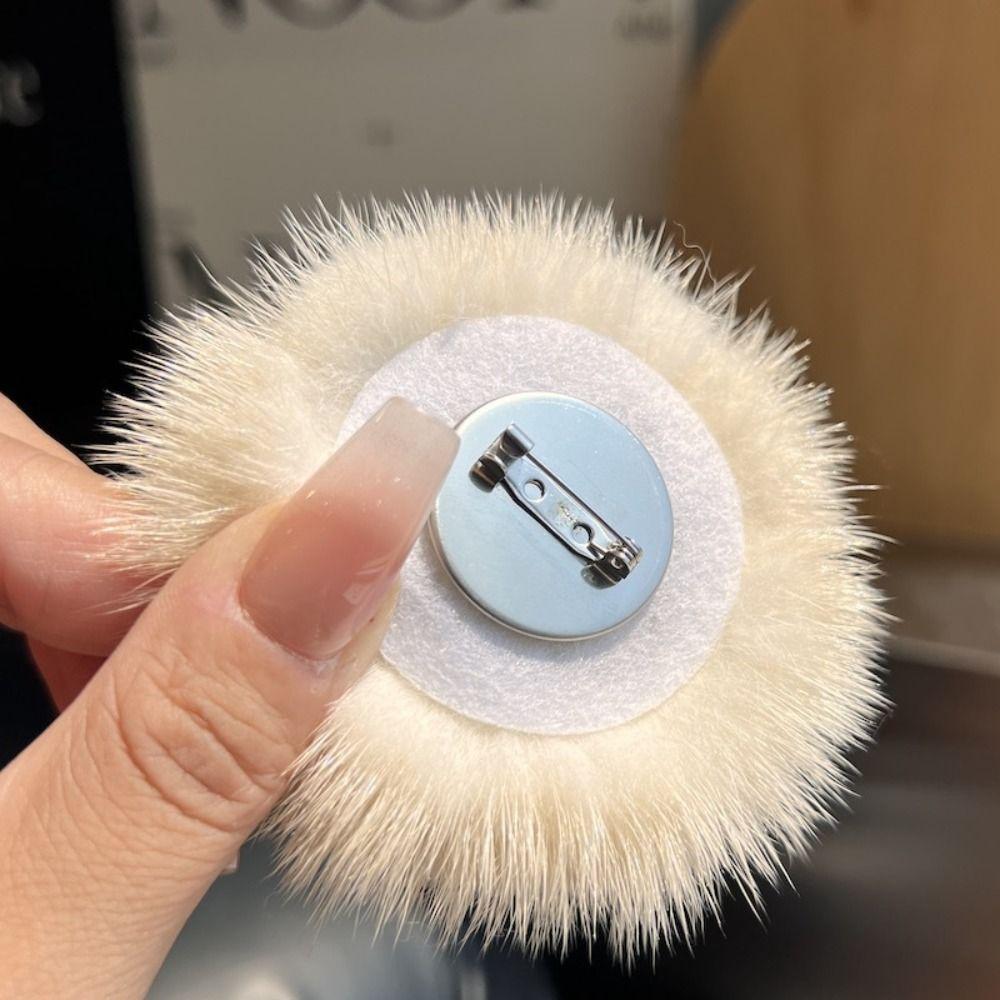 Fashion Real Mink Fur Brooch Scarf Decorative High-end Elegant Flower Brooch Clothes Accessories Women's Sweater Pin