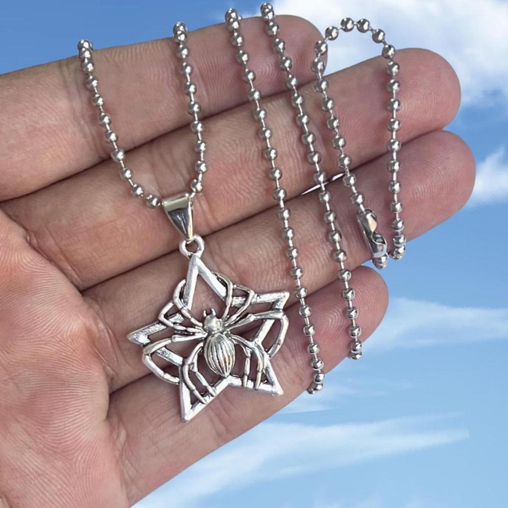 2024 Autumn European & American Fashion Spider Pendant Necklace with Zinc Alloy Long Chain