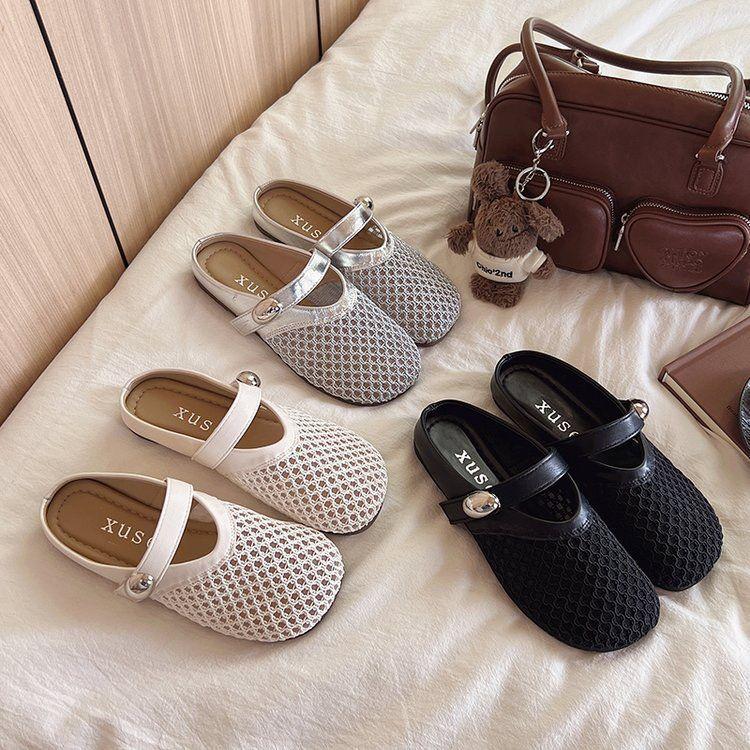 Retro flat-bottomed non-slip women's cool slippers 2025 new summer wear with skirt bag head hollow slippers women's models