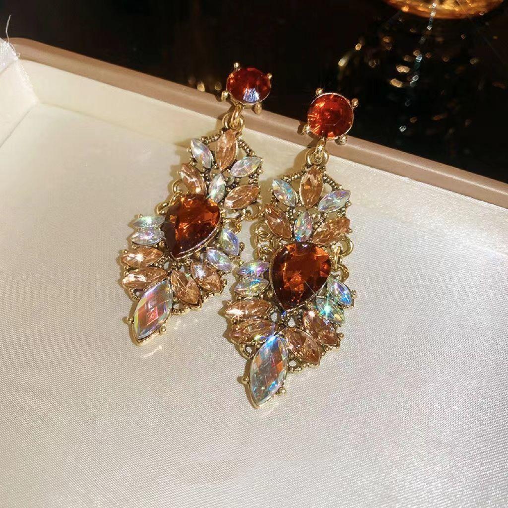 Water Drop Diamond Earrings Retro Temperament Niche Design Earrings Light Luxury High Sense Versatile Exquisite Earrings Women