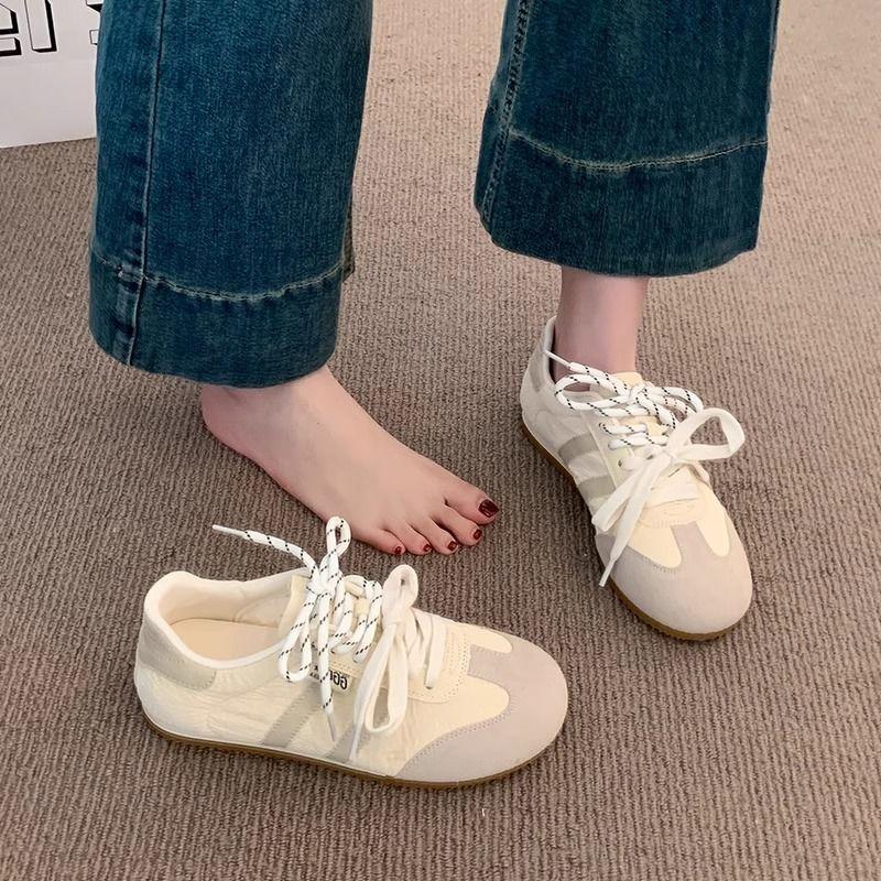 

Универсальные женские новые весенние туфли на плоской подошве в стиле ретро, маленькие белые туфли, спортивная и повседневная обувь для скейтборда 40