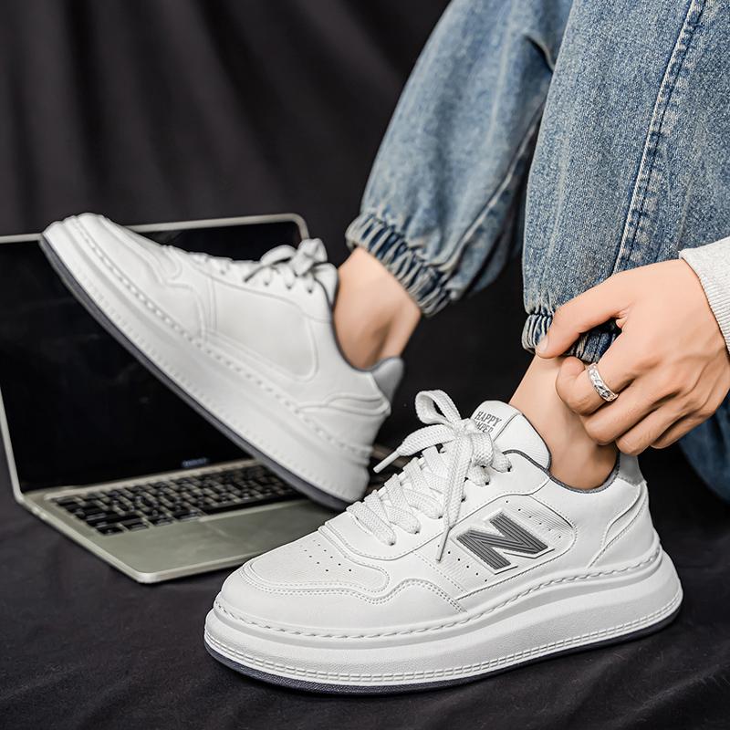 Pánské ležérní čtyřsezónní módní skateboardingové studentské pohodlné tenisky chlapecké trendy měkká podrážka prodyšné boty