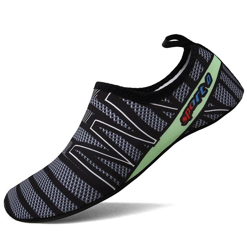 Wasserschuhe mit dünner Sohle, rutschfest, Strand, elastische Schwimmschuhe, farbig gestreift, Aquaschuhe für Herren und Damen
