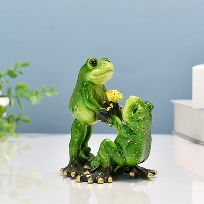 Yoga Frog Figurine Resin Couple Frog Ornament Collectible Desktop Frog Statue for Frog Lovers Gift Home Office Decoration