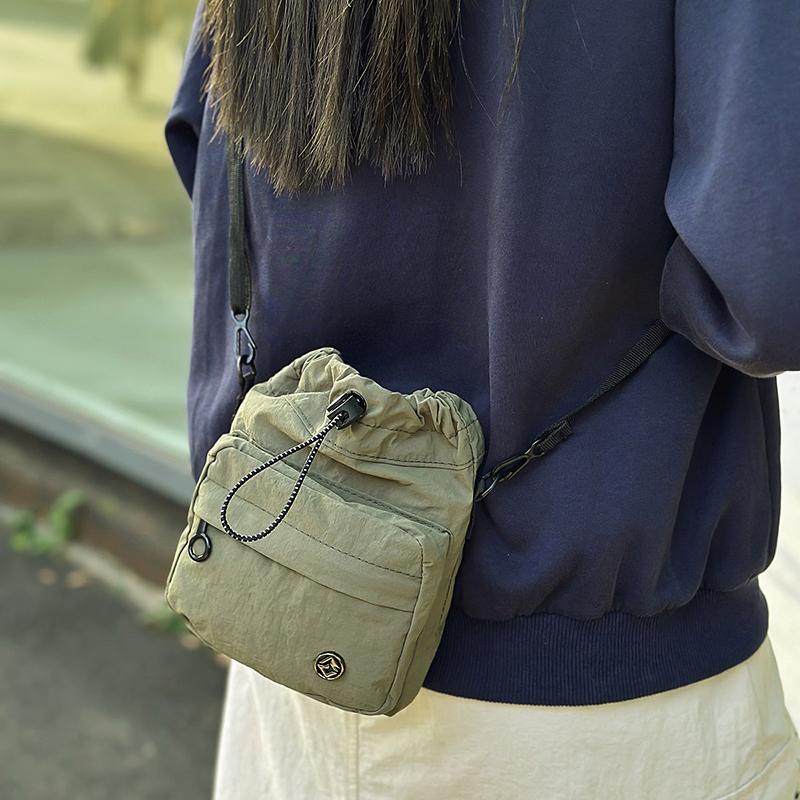 Women's Portable Sports Water Cup Bag Drawstring Nylon Crossbody Mini Mobile Phone Bag