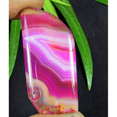 65Cts. Barwiony Agat Onyksowy Fantazyjny Kształt Kaboszon Luźny Kamień Szlachetny 24X41MM SK-4363