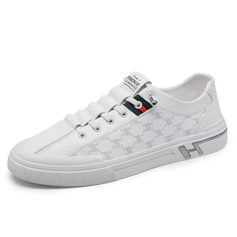 Men's Shoes for Autumn New White Shoes Men's Trendy Lightweight Soft Sole Casual Shoes Trendy and Flat Men's Board Shoes