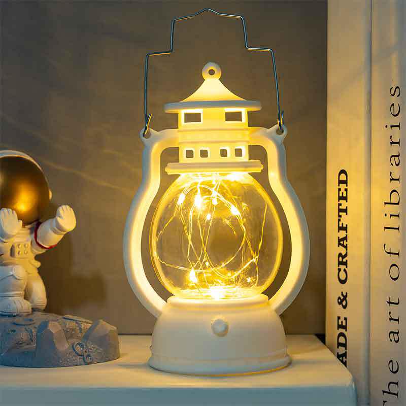 Retro Christmas LED Oil Lamp Ornament: Creative Horse Lantern Candle Light Decor.