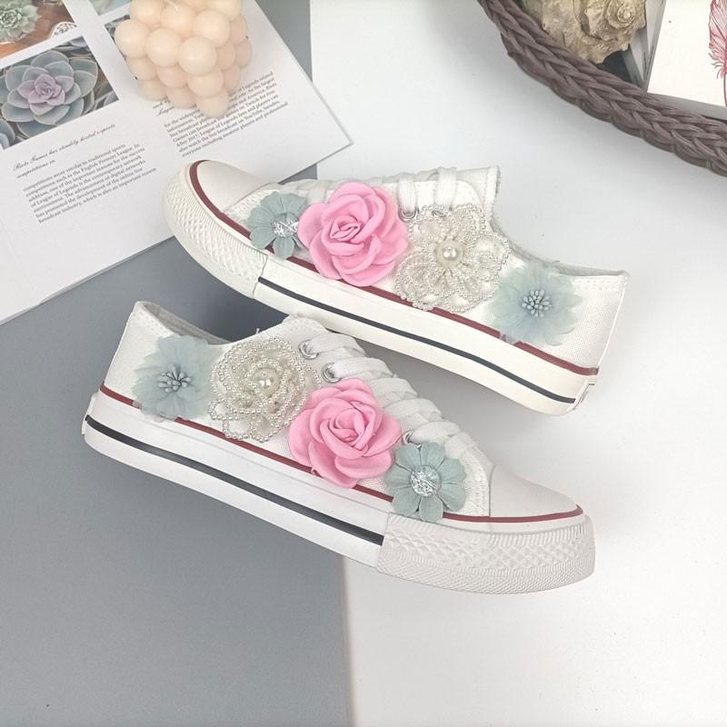 Moda 2025 Damskie płócienne buty modowe Nowy styl Sznurowane Buty codzienne z niską cholewką z kwiatem z cyrkonii do dojazdów Wygodne buty