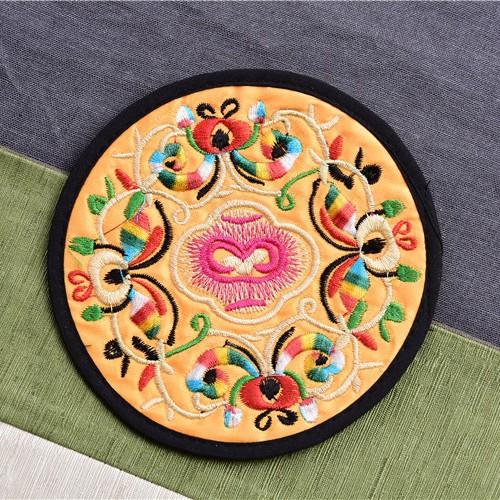1PC Orientalischen Stil Stickerei Tuch Becher Tasse Untersetzer Tisch Dekoration Restaurant Cafe Liefert