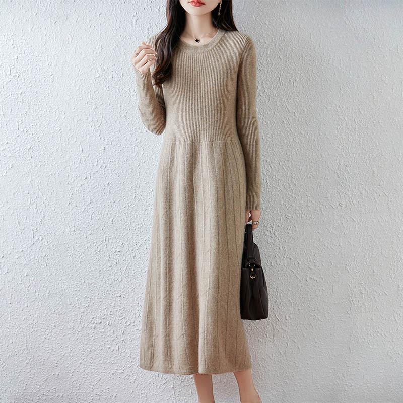 Women's Long Sleeve Knee-Length Pure Wool Slimming Dress