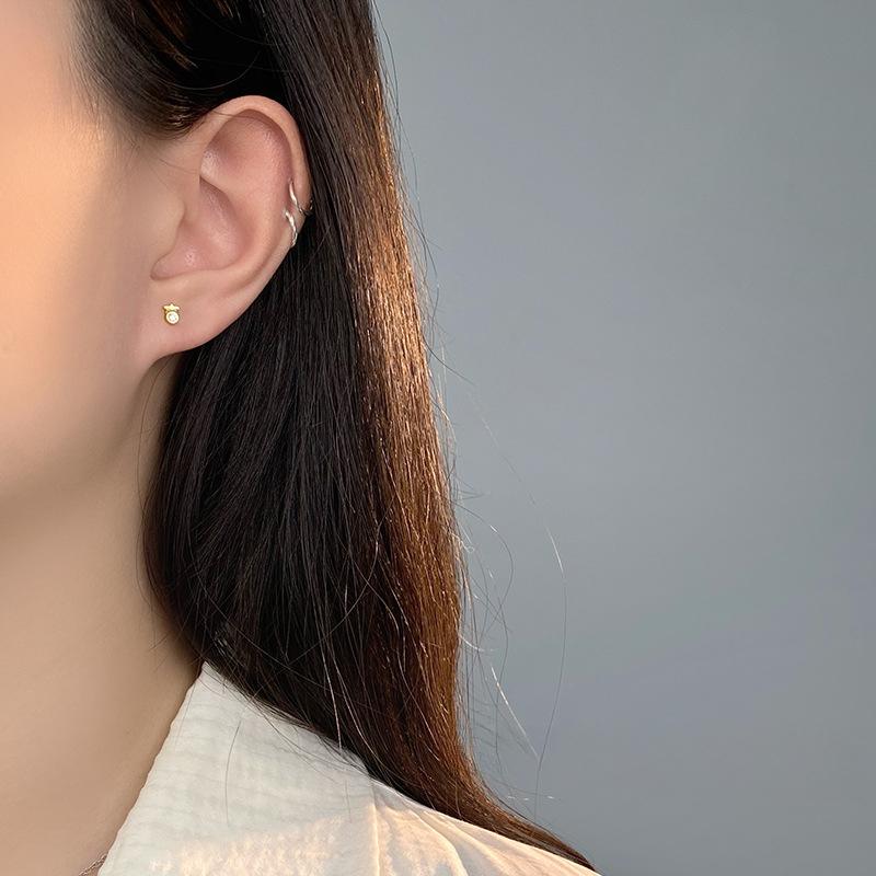 New Chinese Style Diamond-inlaided Earrings for Women with Niche Design Chinese Style Mini Earrings